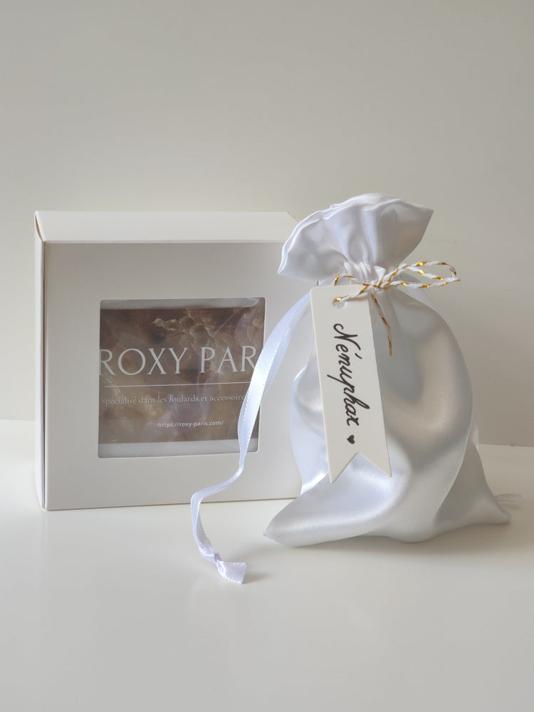 Packaging pinces | Pince à cheveux femme tendance de qualité supérieure | Acétate de cellulose faite à base de fleurs de coton | Biodégradable et hypoallergénique | Résistante | Roxy Paris | roxy-paris.com